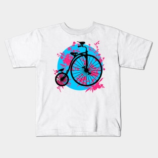 Birds on a bicycle Kids T-Shirt